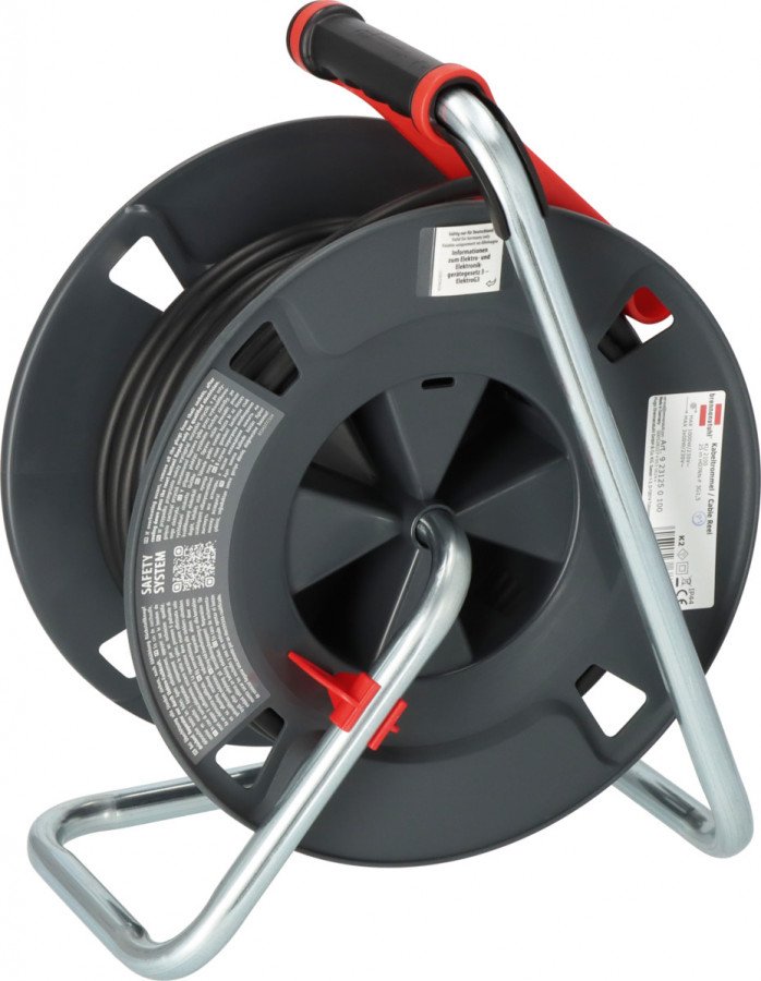 Professionaalne pikendusjuhe 300 KU 2100, IP44, 25 m H07RN-F 3G1,5, Brennenstuhl