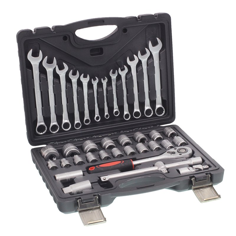 Pesa WRENCH komplekt, 37-PIECE COMBINATION SPANNERS 1/2, plastikkohver, metall CLASP