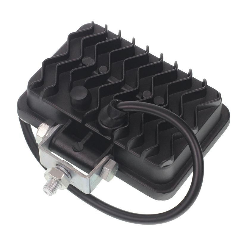 TÖÖLAMP, 20 LED-I, RISTKÜLIKUKUJULINE ESIPIND, 10-30V, 110X76X44MM