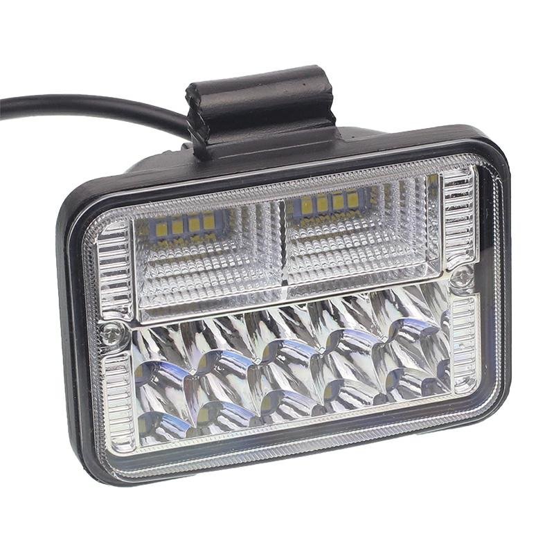 TÖÖLAMP, 26 LED, RISTKÜLIKUKUJULINE ESIPIND, 10-30V, PAKSUS: 50MM, 120X92X50MM