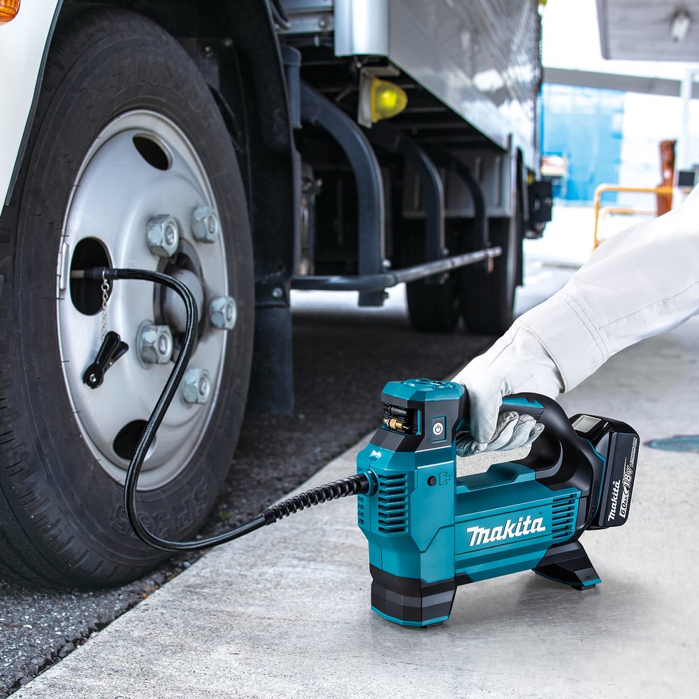 Akupump Makita DMP181Z (ilma aku ja laadijata)