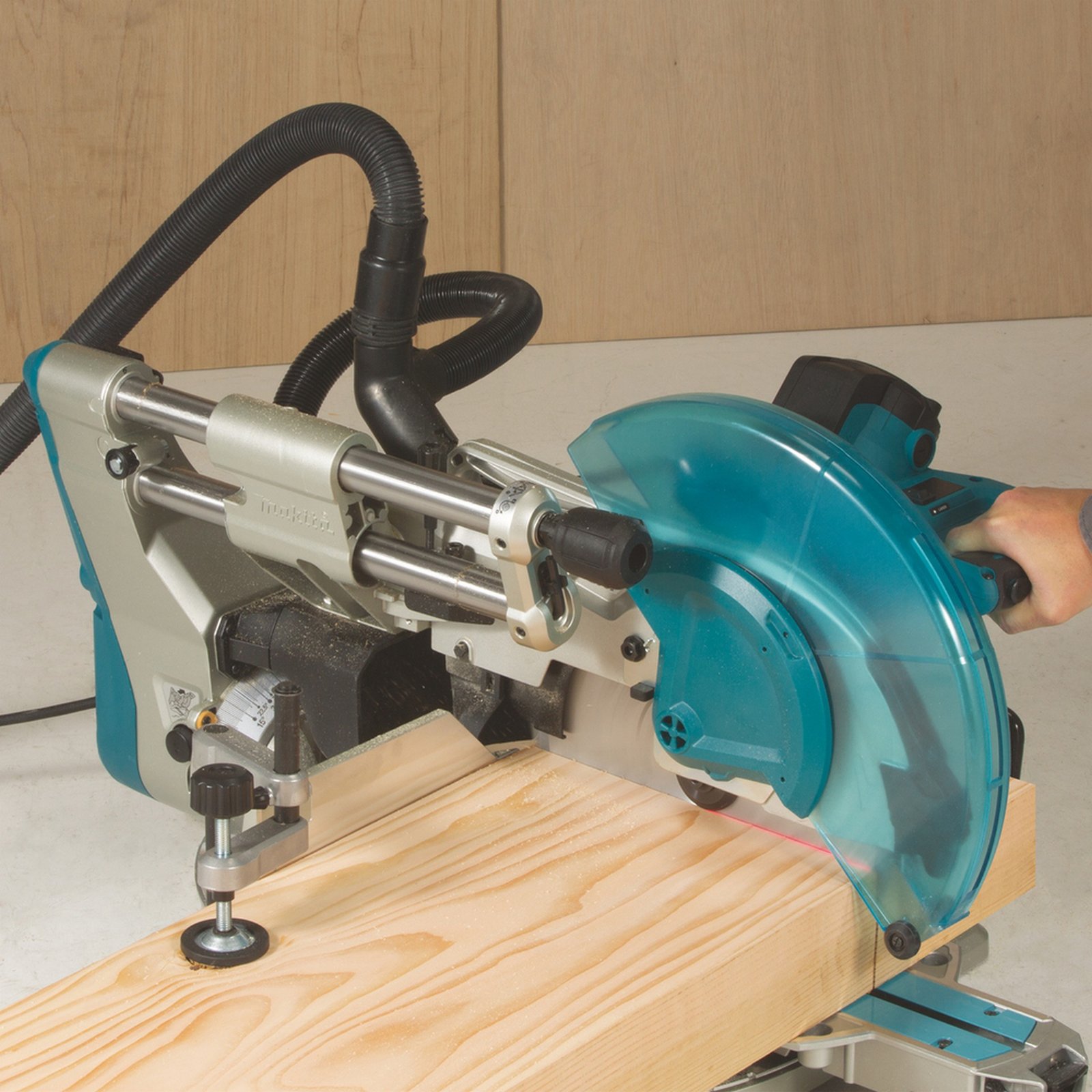 Tükeldus -ja nurgasaag Makita LS1019L