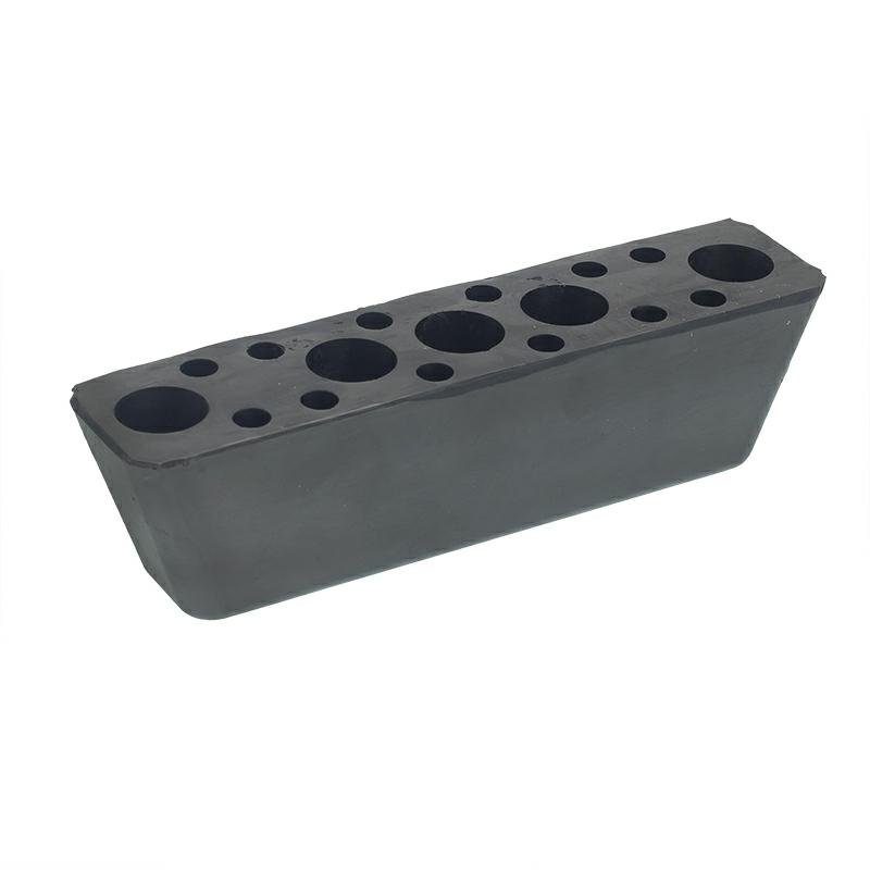 RUBBER BUMPER 210X50X55X125MM 2 AUKU