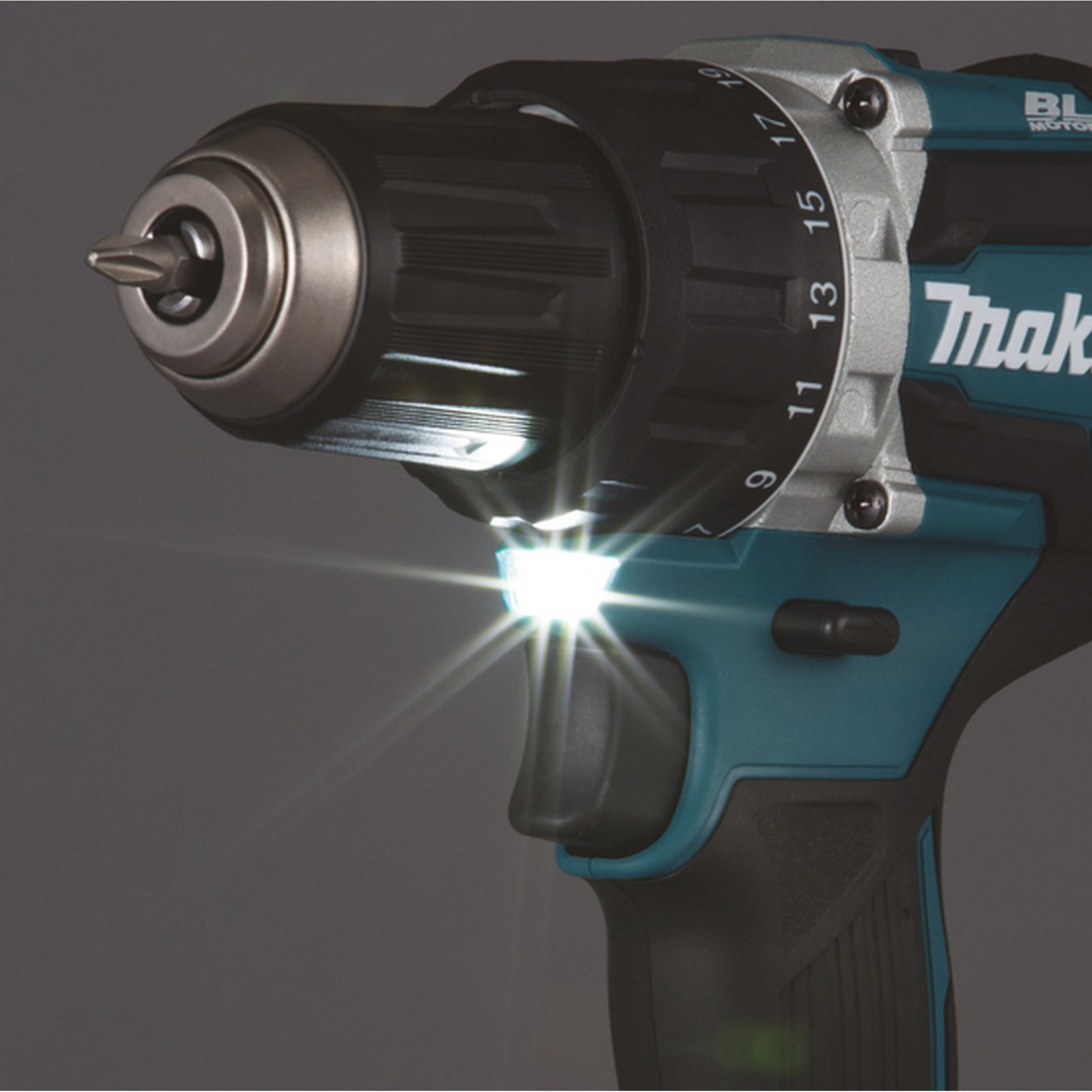 Akutrell Makita DDF484RTJ + 2x5,0Ah + kiirlaadija