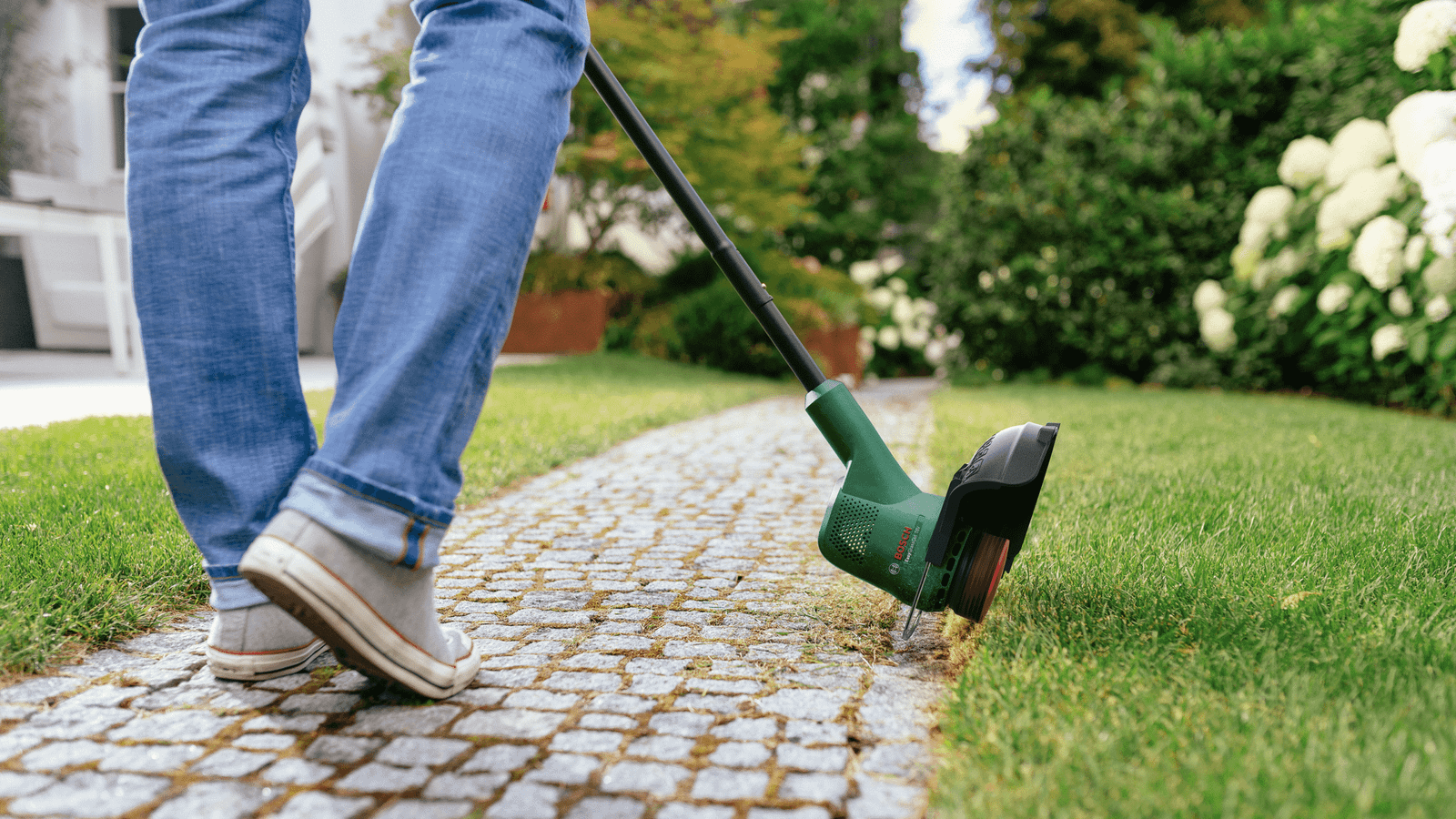 Akutrimmer Bosch EasyGrassCut 18V-26 (ilma aku ja laadijata)