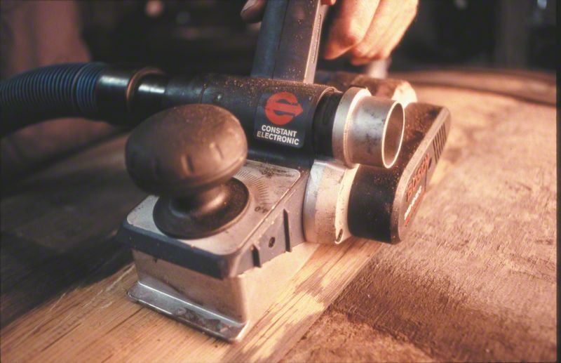 Höövel Bosch GHO 40-82 C