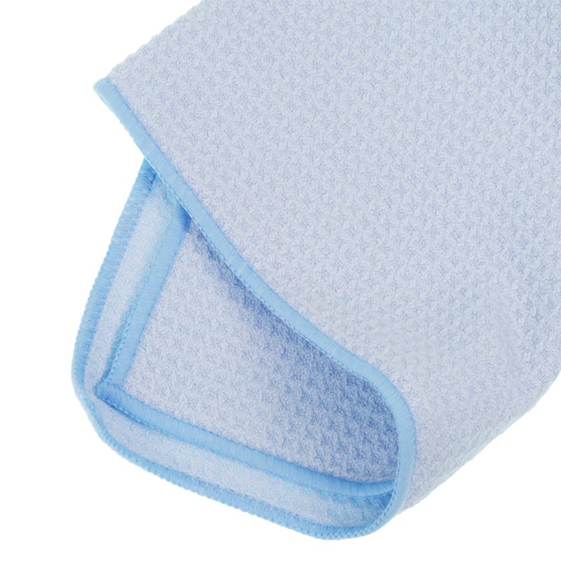MIKROKIUDKANGAS KLAASI, PEEGLITE JA AUTO SISEMUSE JAOKS NII MÄRJAKS KUI KUIVAKS KASUTAMISEKS 40X60 CM 350G/M?