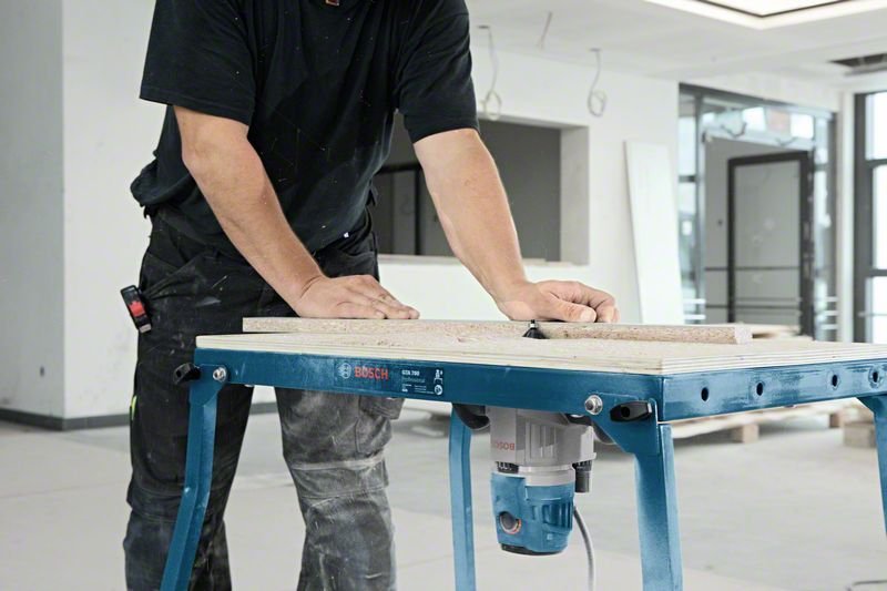 Mitmefunktsiooniline frees Bosch GMF 1600 CE