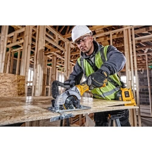 Akuketassaag Dewalt DCS571P2