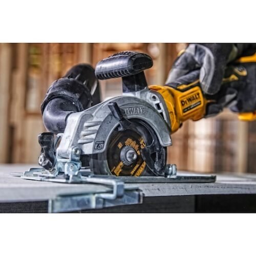 Akuketassaag Dewalt DCS571P2