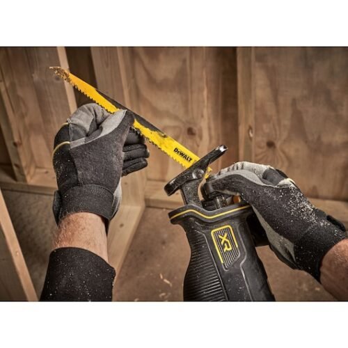 Akutiigersaag Dewalt DCS382N (ilma aku ja laadijata)