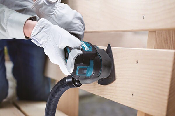Akuuniversaaltööriist Makita DTM52Z (ilma aku ja laadijata)