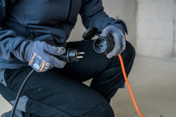 BREMAXX pikendusjuhe IP44 AT-N05V3V3-F 3G1.5 40m, Brennenstuhl