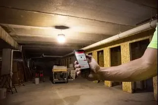 LED-valgusti Milwaukee M18 ONESLSP-0 (ilma aku ja laadijata)