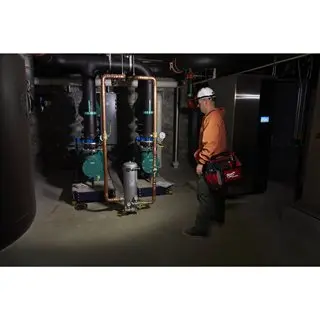 Pealamp Milwaukee HL2-LED